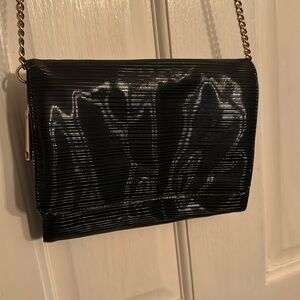 Steve Madden chained bag EUC